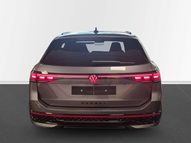 VW - Passat R-Line Black Style 2.0 TDi DSG AHK IQDrive_6